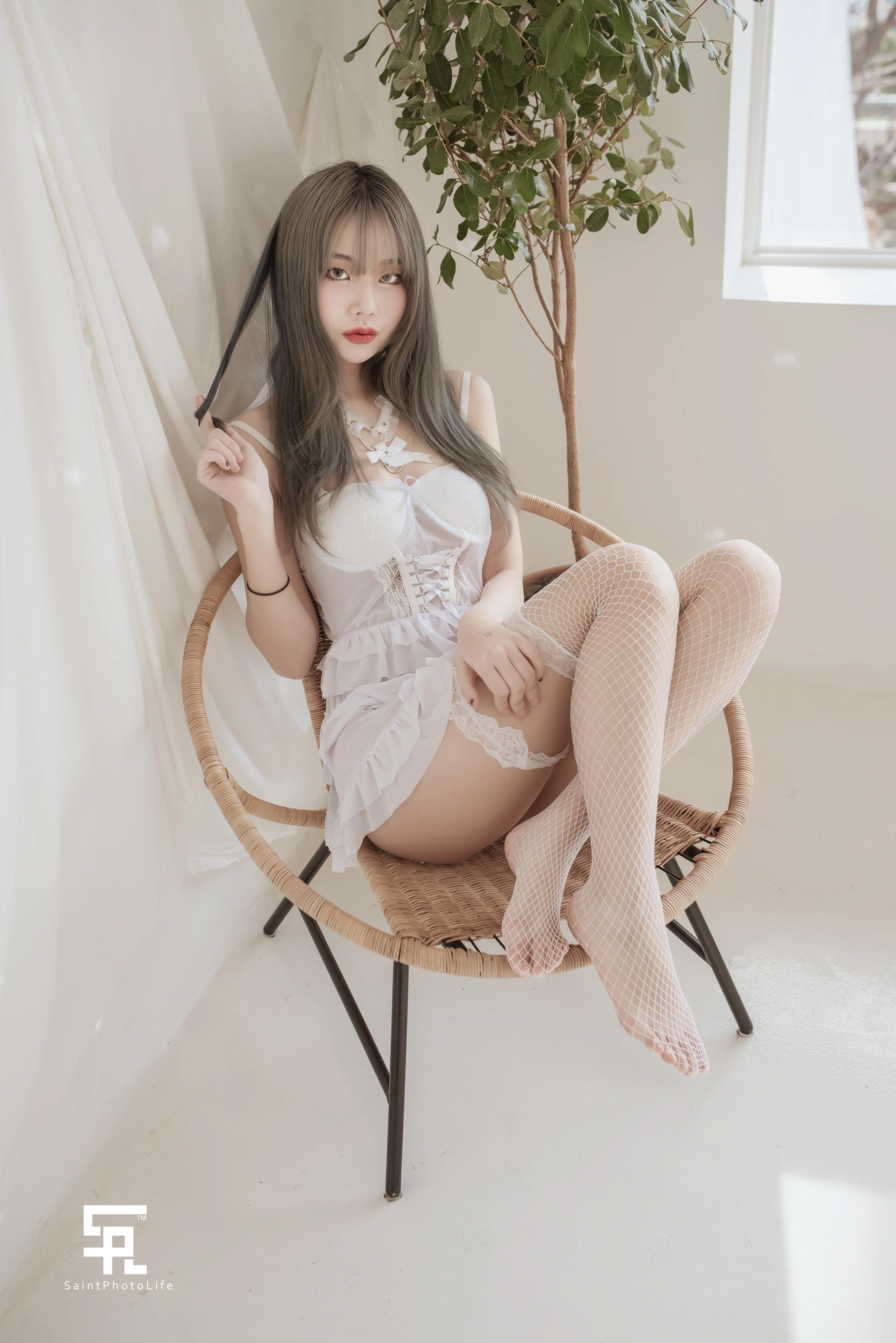 023.[SaintPhotoLife] Yuna - Growing Up 2